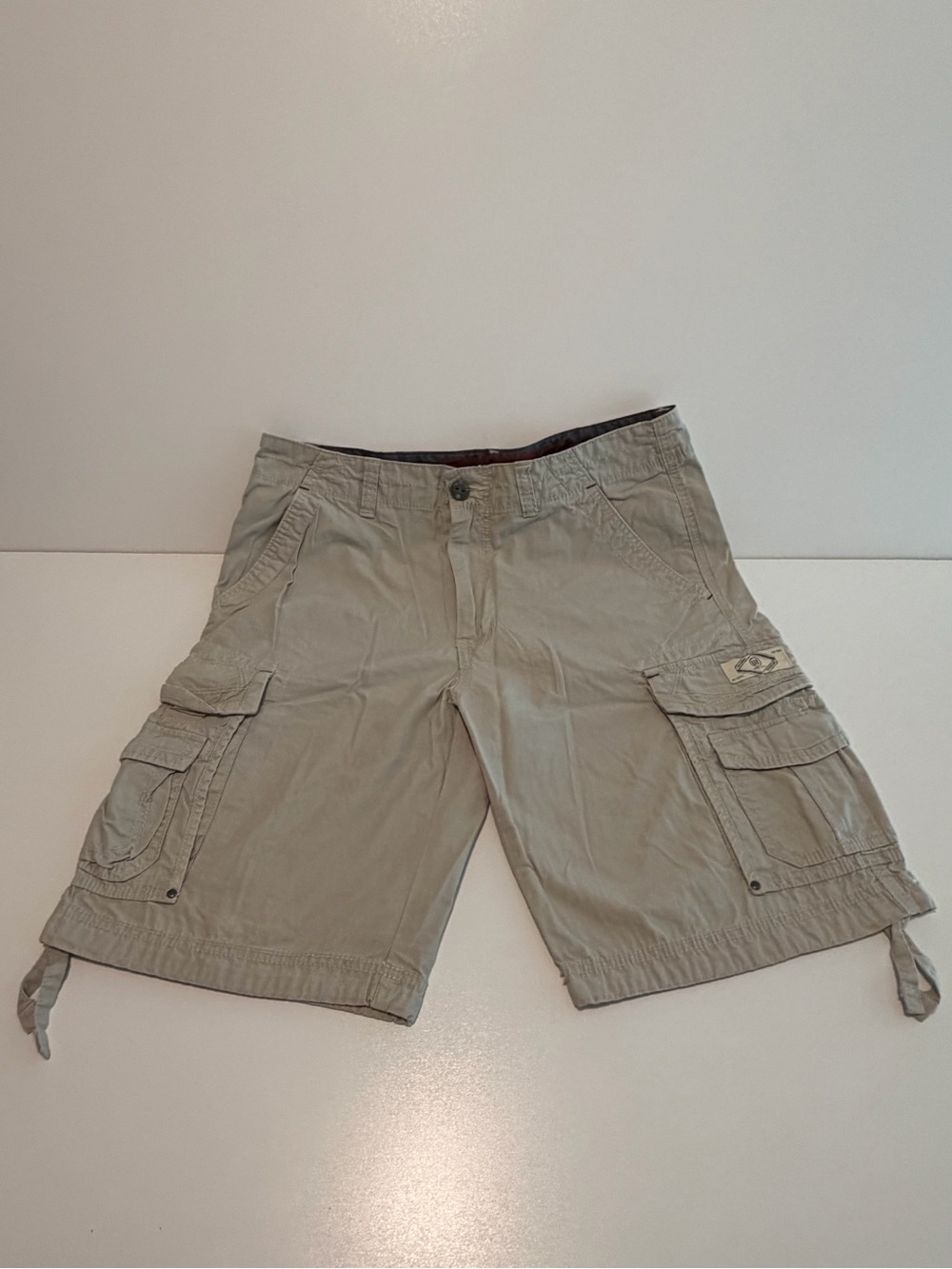 UNIONBAY Men's Cargo Shorts in Light Khaki